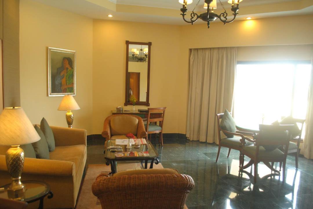 The Hans Coco Palms Puri Exterior photo