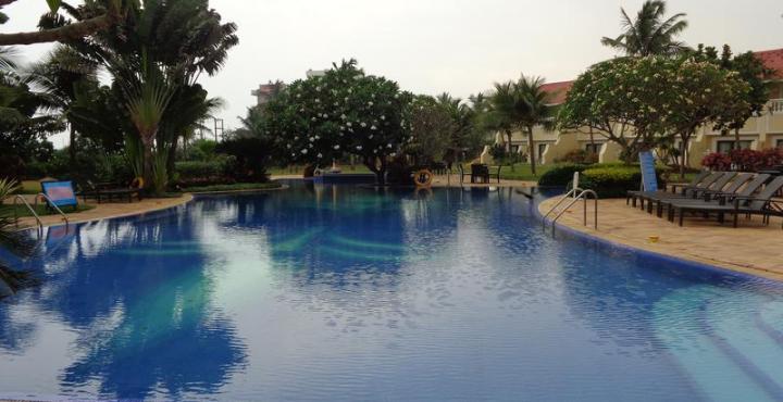 The Hans Coco Palms Puri Exterior photo