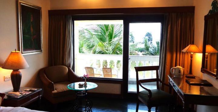 The Hans Coco Palms Puri Exterior photo