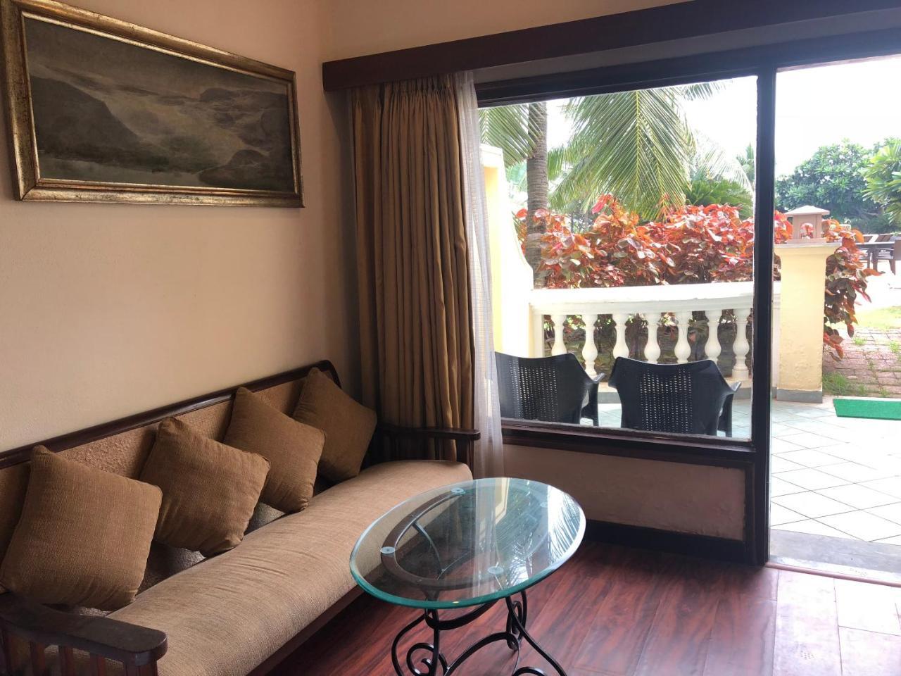 The Hans Coco Palms Puri Exterior photo